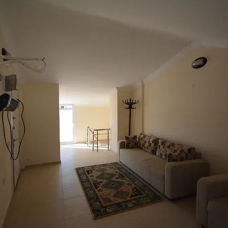 Samyeli House * Κουσάντασι